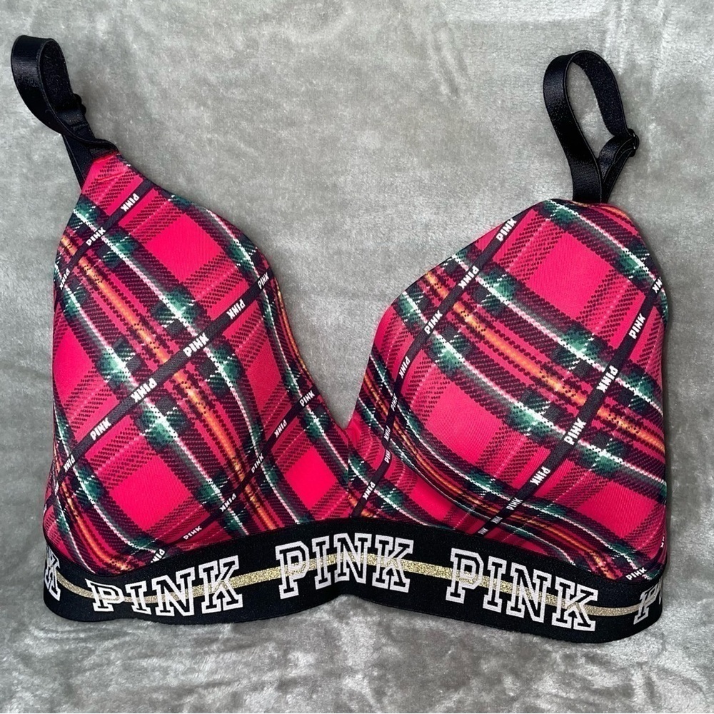 VS PINK Wear Everywhere Wireless Bra 32DD Red Plaid Logo Band Lightly Lined